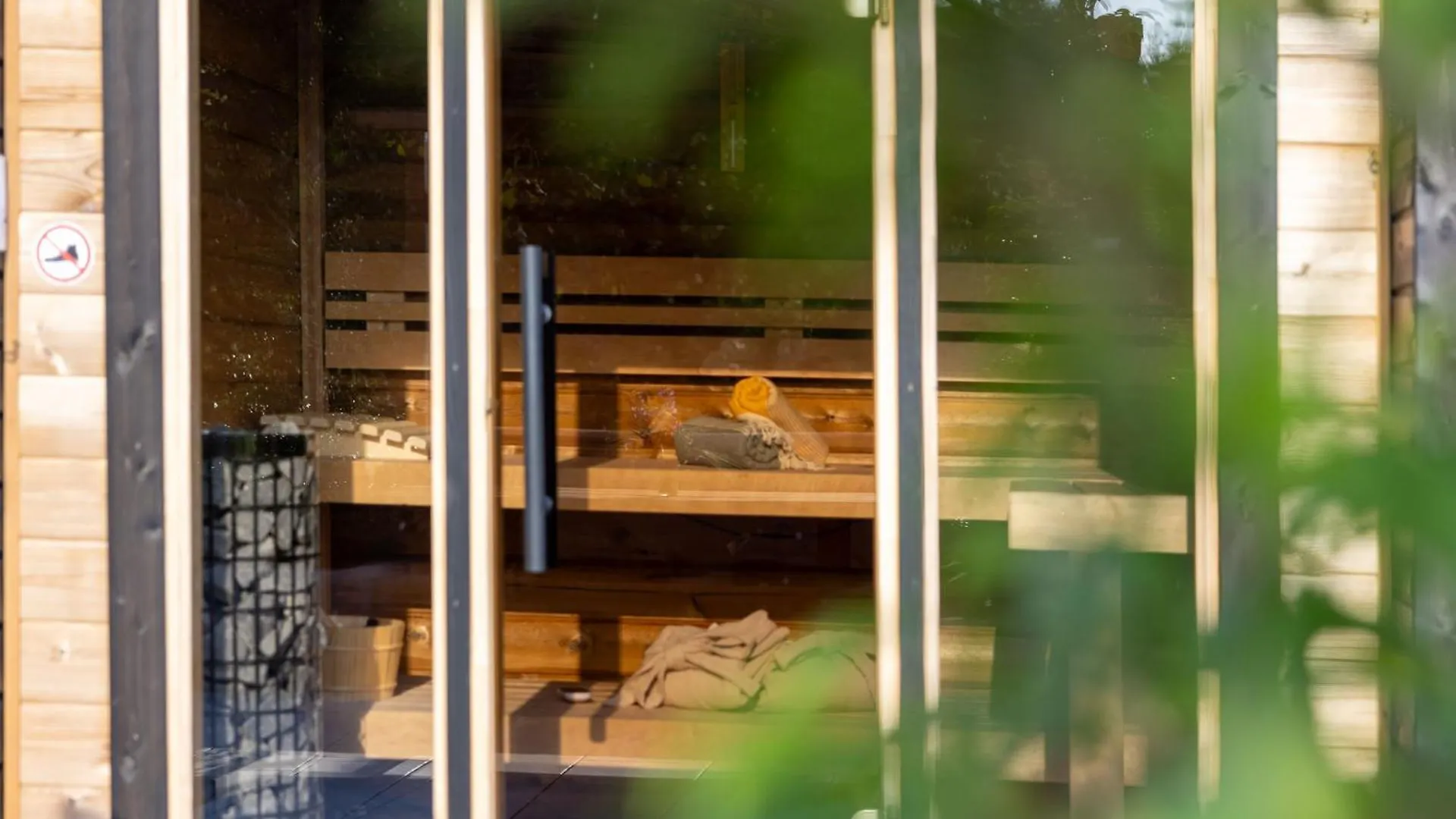 Semesterbostad Hideaway Cottage Mit Sauna Munchsteinach Tyskland